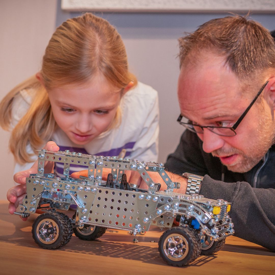 eitech Pick-Up / Jeep