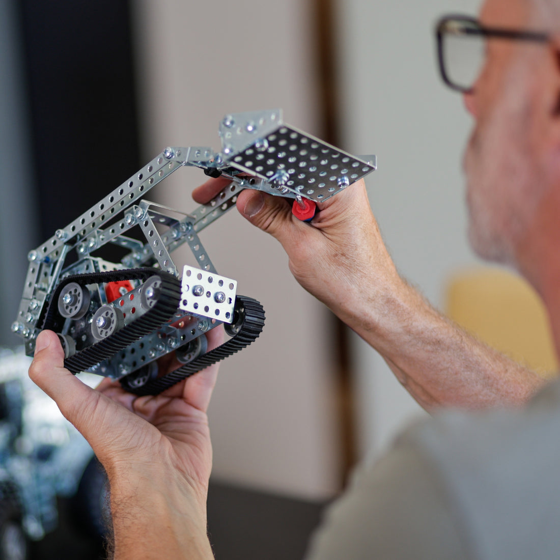Remote Control Eitech eitech Kompaktlader | eitech® Metallbaukästen